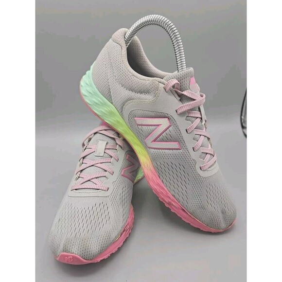 Womens Size 5 New Balance Fresh Foam Arishi  Running Shoes Gray Pink Neon Green - Picture 7 of 11